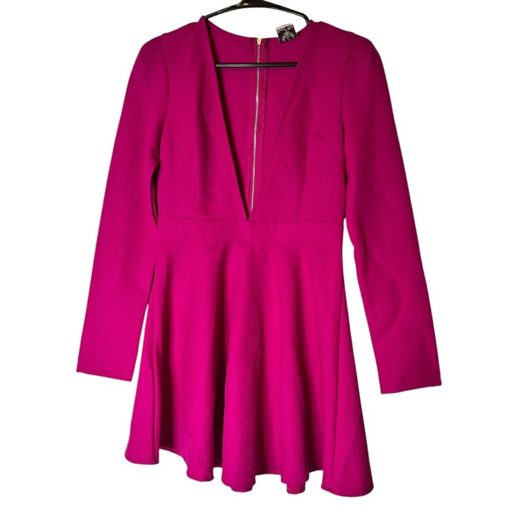 V-Neck Long Sleeve Pink romper  With Back Zipper By Angel Biba Size 8